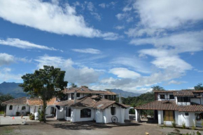  Sierra Alisos Hotel de Campo  Hacienda Tambillo Alto